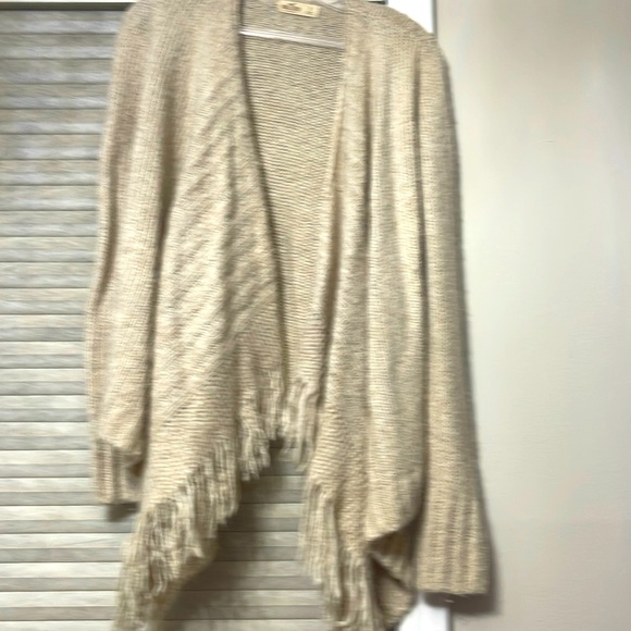 Women’s Hollister small sweater - Picture 1 of 3